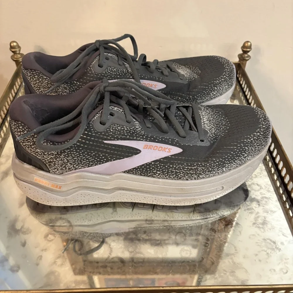 Brooks Hyperion Max Shoes‎ Women 11 Gray Running Training Cushion 1204201B005